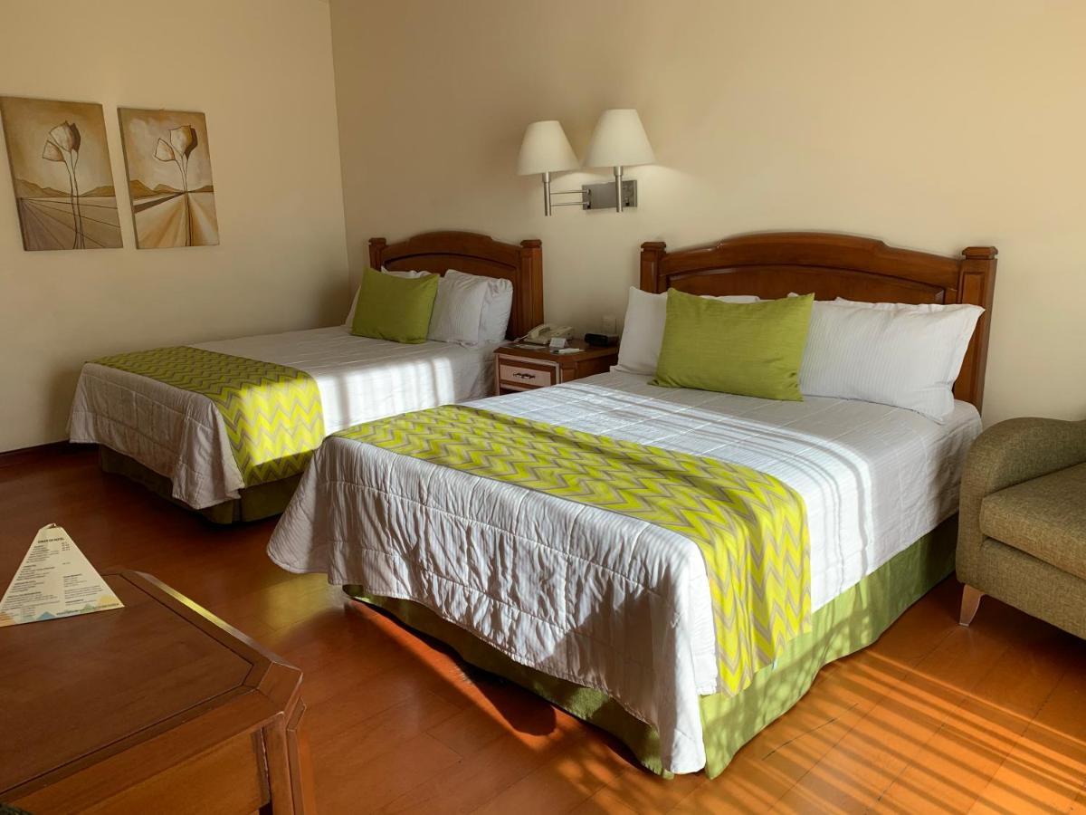 Hotel Villa Florida פואבלה מראה חיצוני תמונה